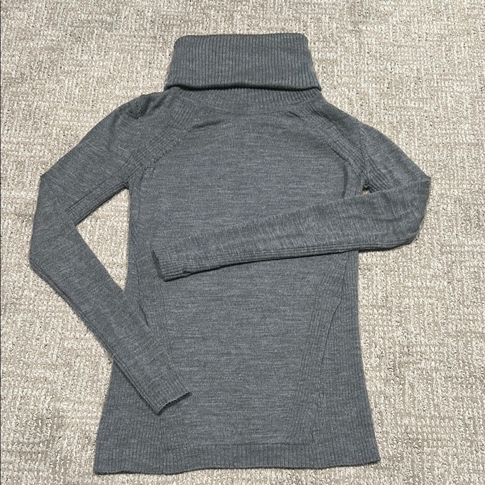 Lululemon Gray Turtleneck Women's Sweater